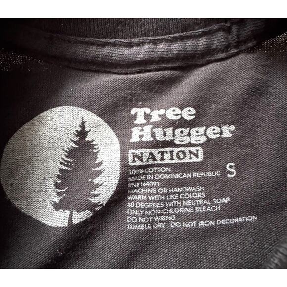 Tree Hugger Nation Angel Statue Print Black Tee T Shirt Men’s Size Small - Picture 3 of 5